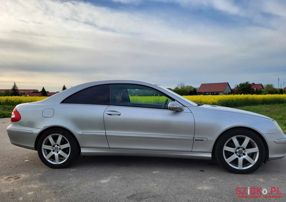 2004' Mercedes-Benz CLK photo #3