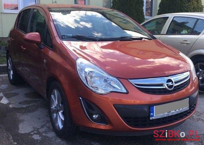 2012' Opel Corsa photo #3