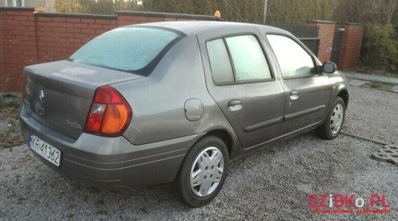 2001' Renault Thalia photo #1