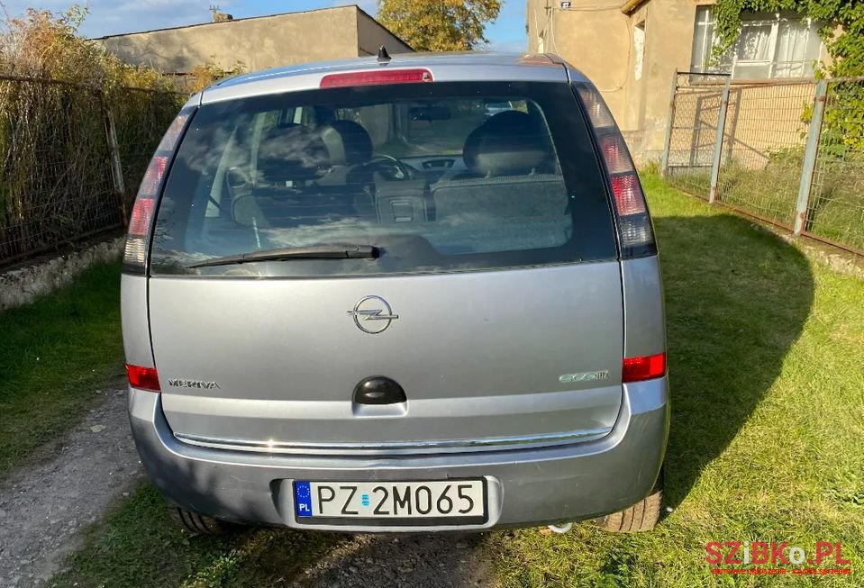 2010' Opel Meriva photo #5