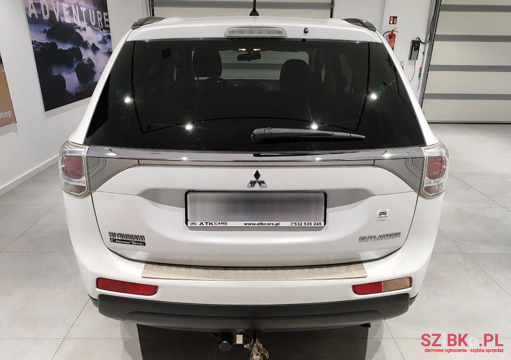 2012' Mitsubishi Outlander 2.2 Did Intense photo #6