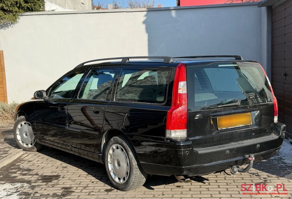 2007' Volvo V70 D5 Premium photo #3