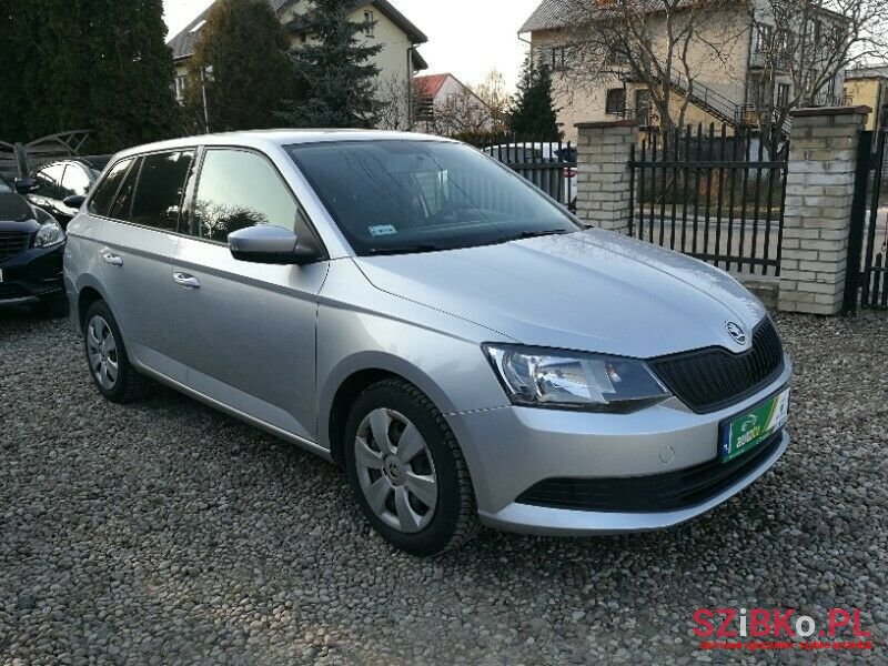 2016' Skoda Fabia photo #1