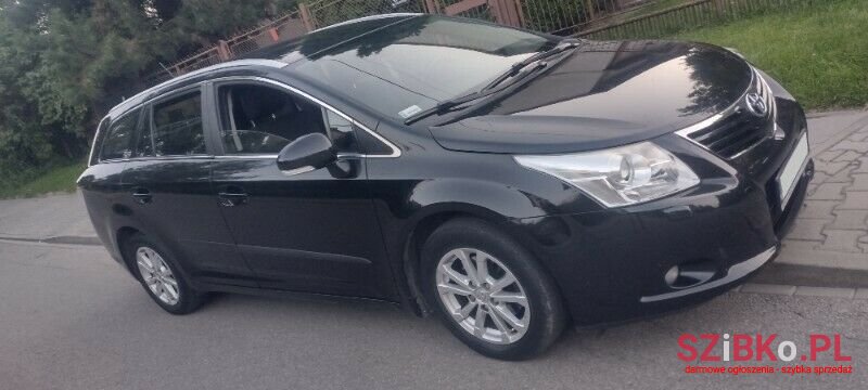 2009' Toyota Avensis photo #2