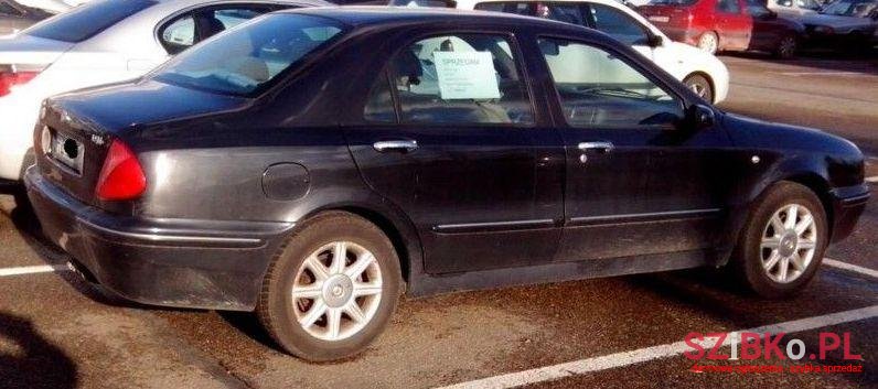 1999' Lancia Lybra photo #1