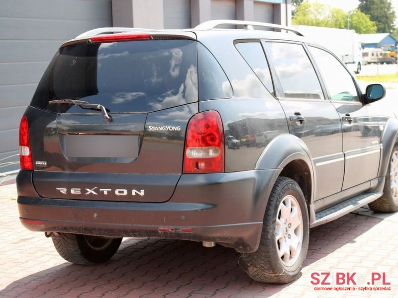 2009' SsangYong Rexton Rx 270 Xvt photo #4