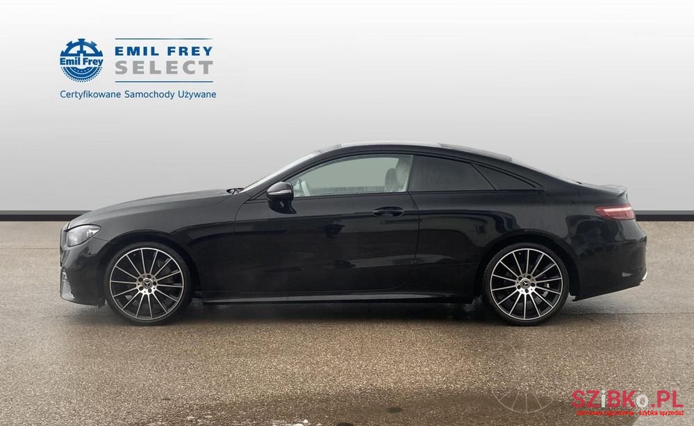 2023' Mercedes-Benz E-Class photo #2