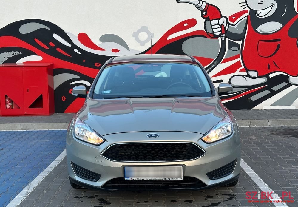 2015' Ford Focus photo #3
