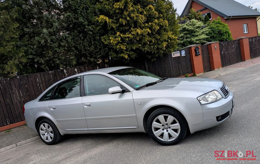 2003' Audi A6 Avant 2.0 photo #1