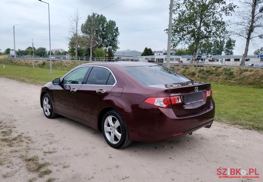 2011' Honda Accord 2.0 Executive photo #4