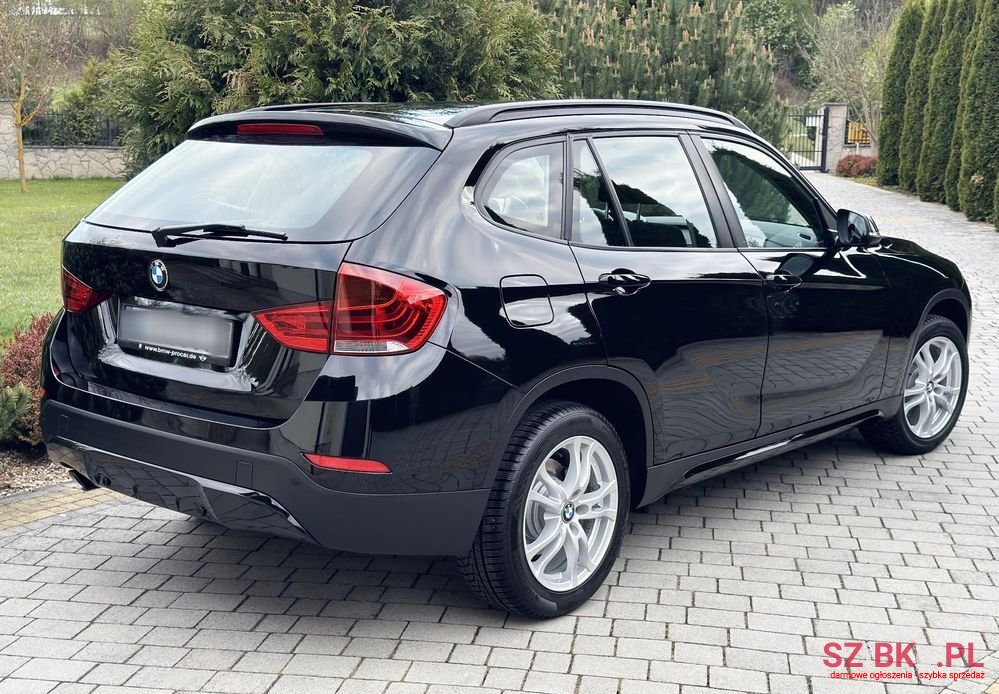 2013' BMW X1 Sdrive18D Sport Line photo #3