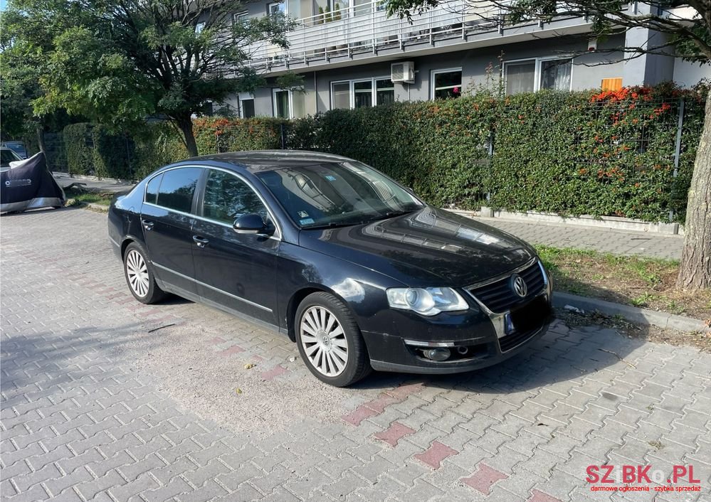 2006' Volkswagen Passat photo #3