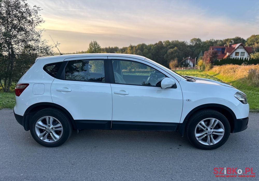 2011' Nissan Qashqai 1.6 Acenta photo #5