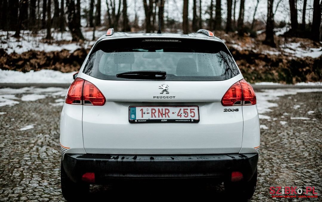 2013' Peugeot 2008 photo #5