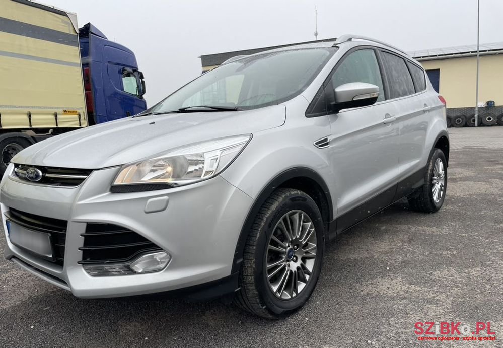 2013' Ford Kuga photo #2