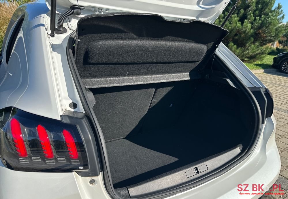 2021' Peugeot 208 photo #5