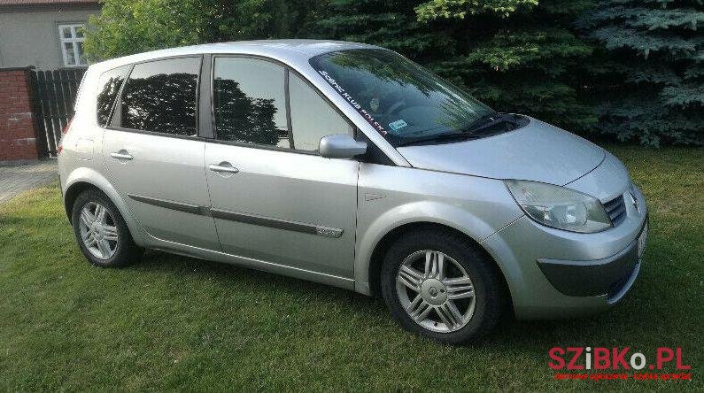 2005' Renault Scenic photo #1