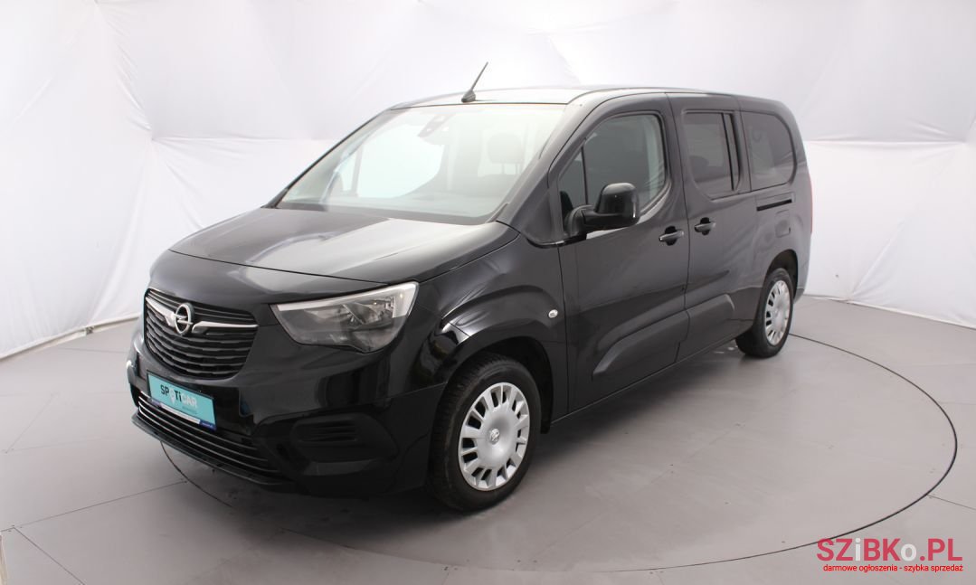 2018' Opel Combo photo #1