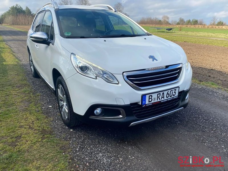 2014' Peugeot 2008 photo #2