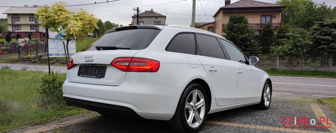 2012' Audi A4 photo #3