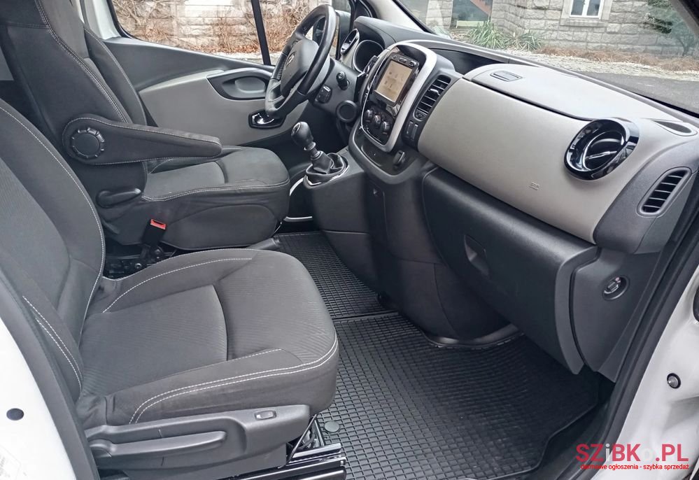 2016' Renault Trafic Energy photo #5