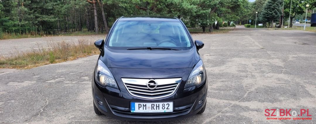 2011' Opel Meriva photo #3