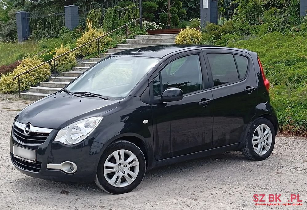 2012' Opel Agila 1.0 Ecoflex Edition photo #3