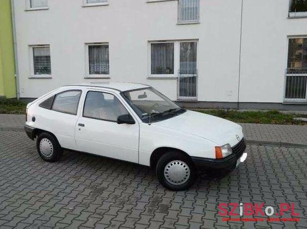 1994' Opel Kadett photo #1