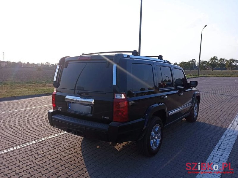 2008' Jeep Commander 5.7 V8 Overland photo #3