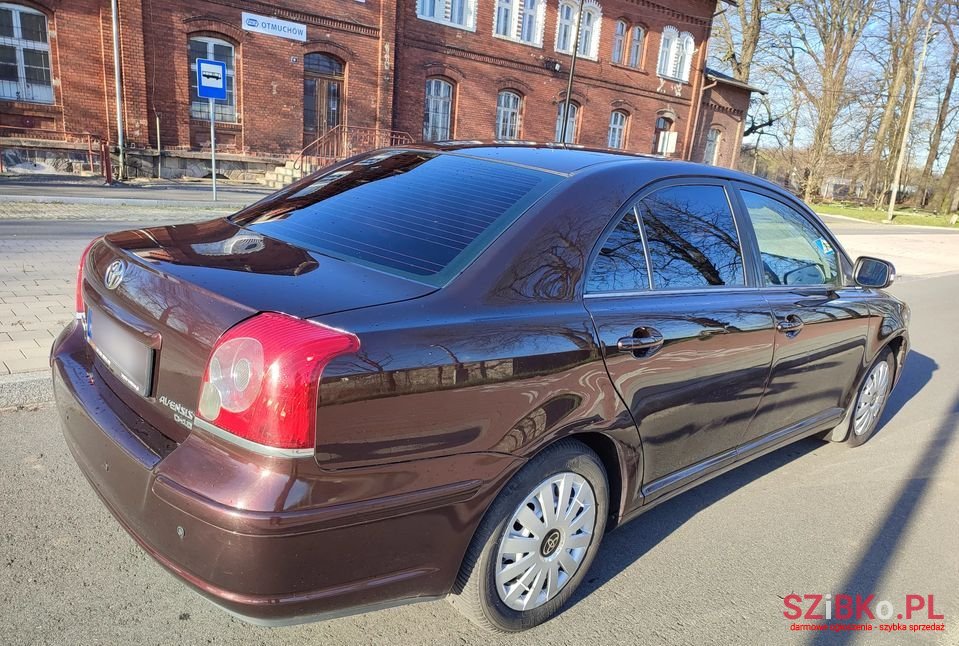 2007' Toyota Avensis photo #6