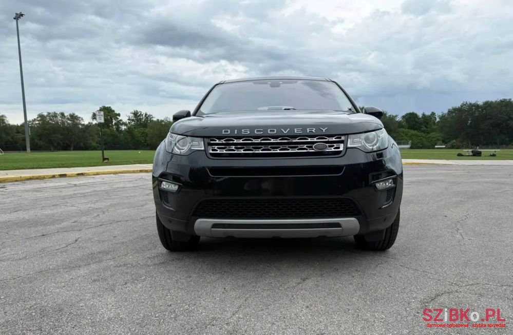 2018' Land Rover Discovery Sport photo #2