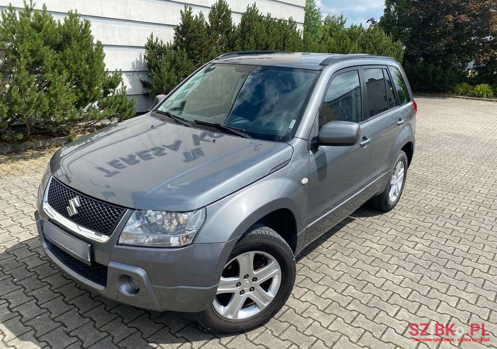 2006' Suzuki Grand Vitara photo #2