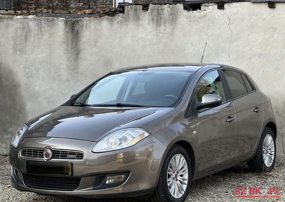 2009' Fiat Bravo Dynamic photo #5