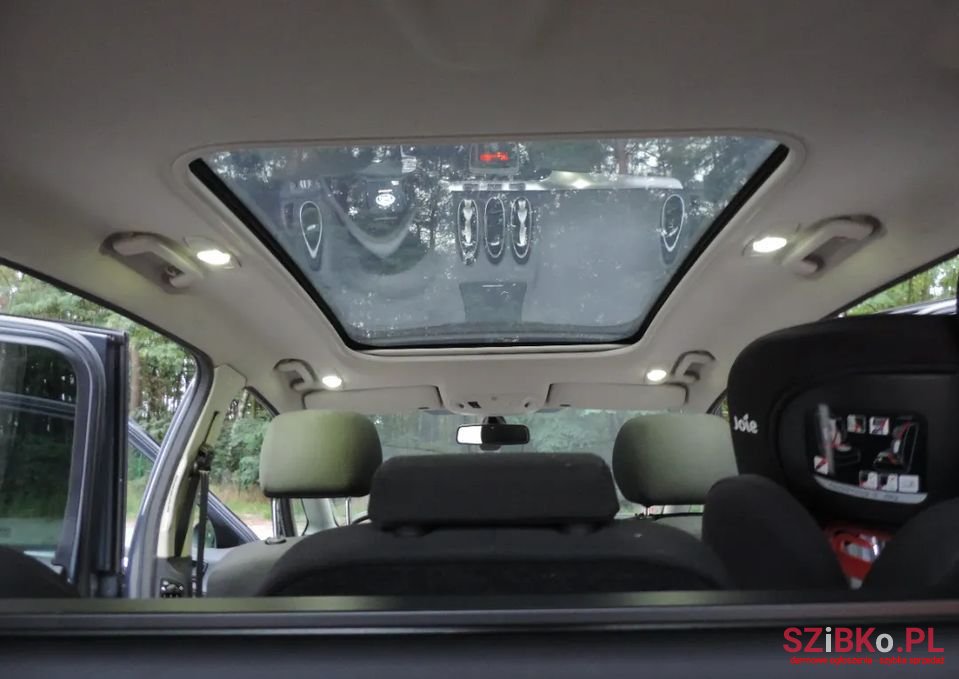 2010' Ford S-Max photo #5