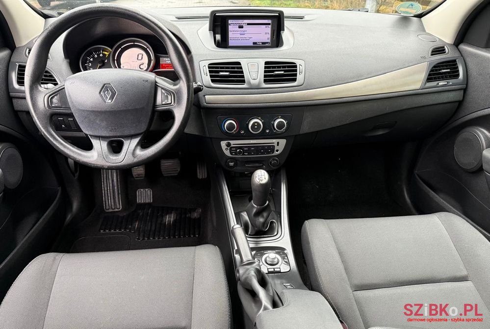 2012' Renault Megane 1.6 16V Generation photo #4