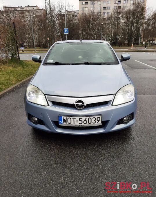 2005' Opel Tigra Sport photo #1