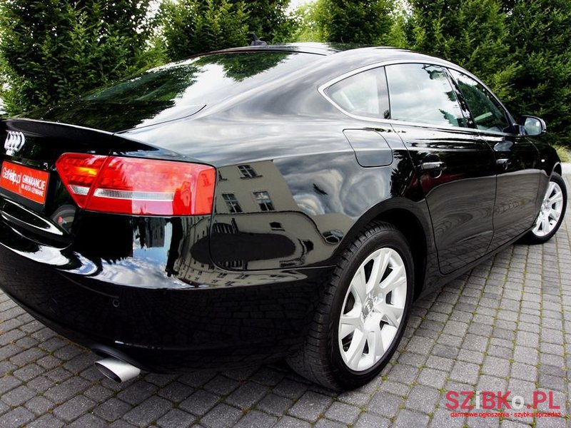 2010' Audi A5 Sportback photo #4