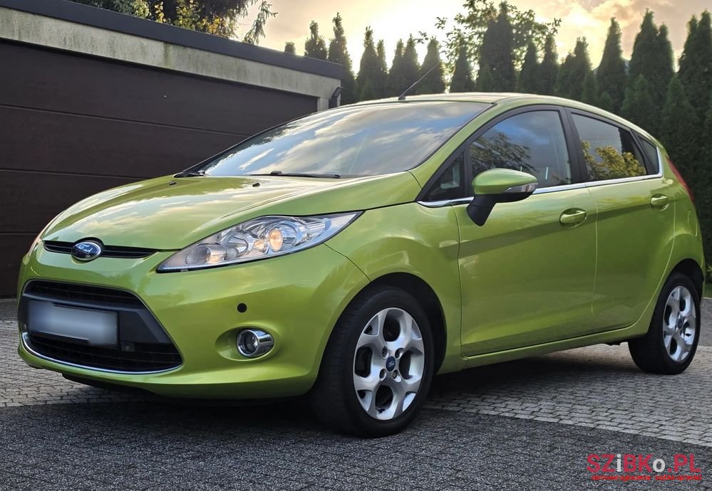 2009' Ford Fiesta 1.25 Titanium photo #1