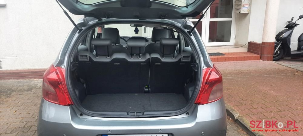 2008' Toyota Yaris 1.4 D-4D Sol Mm photo #5