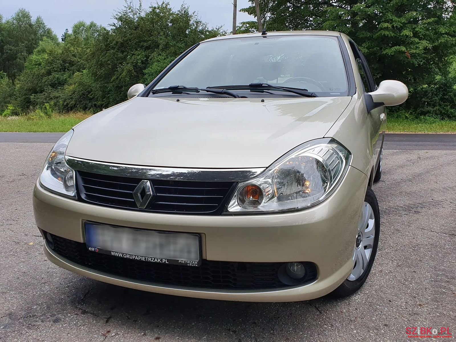 2011' Renault Thalia photo #3