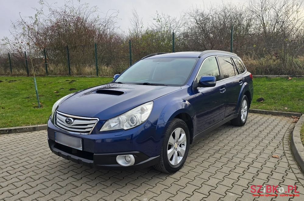 2009' Subaru Outback 2.0D Active photo #1