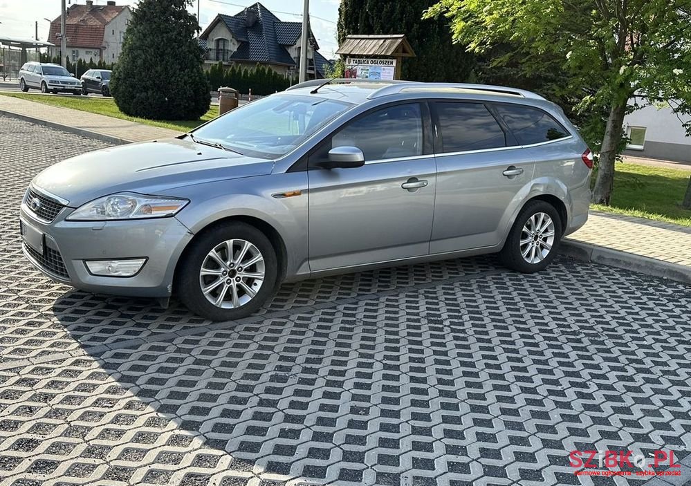 2010' Ford Mondeo 2.0 Tdci Titanium photo #6