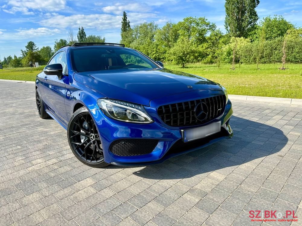 2017' Mercedes-Benz C-Class photo #2