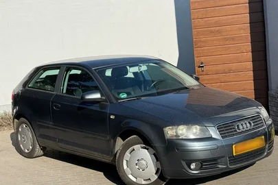 2005' Audi A3 1.6 Attraction