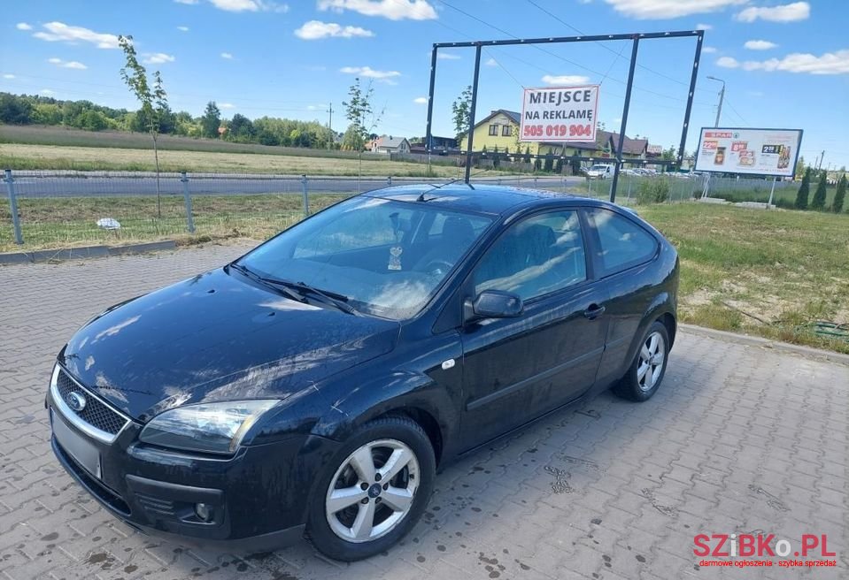 2006' Ford Focus photo #3