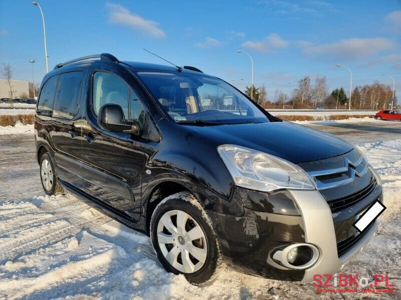 2011' Citroen Berlingo photo #6