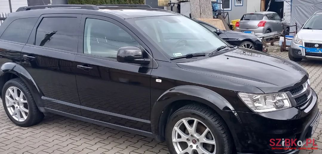 2014' Fiat Freemont photo #1