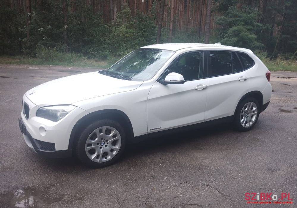 2012' BMW X1 Sdrive18D Xline photo #3