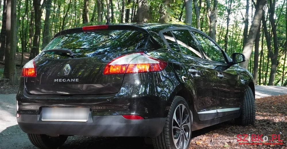 2008' Renault Megane photo #5
