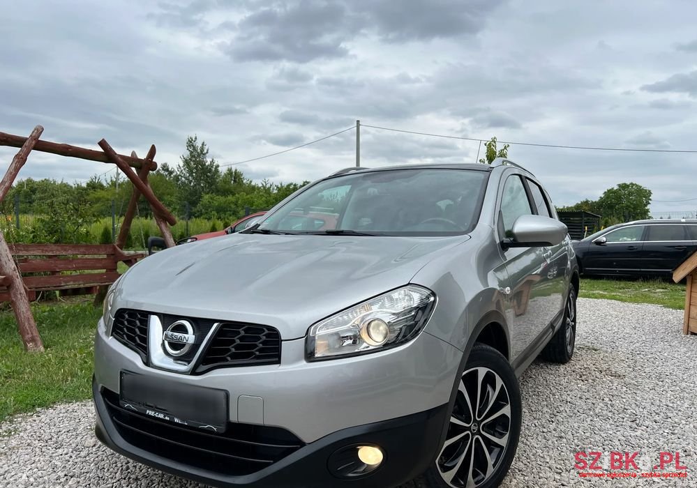 2010' Nissan Qashqai 1.6 Visia photo #2